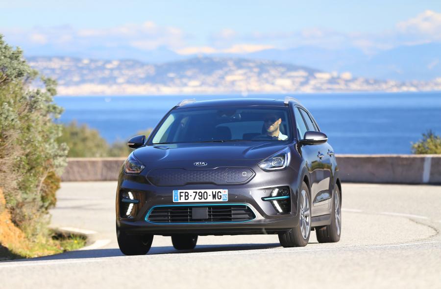  Kia e-Niro 2018 года  (WW) (фото 41 из 41)